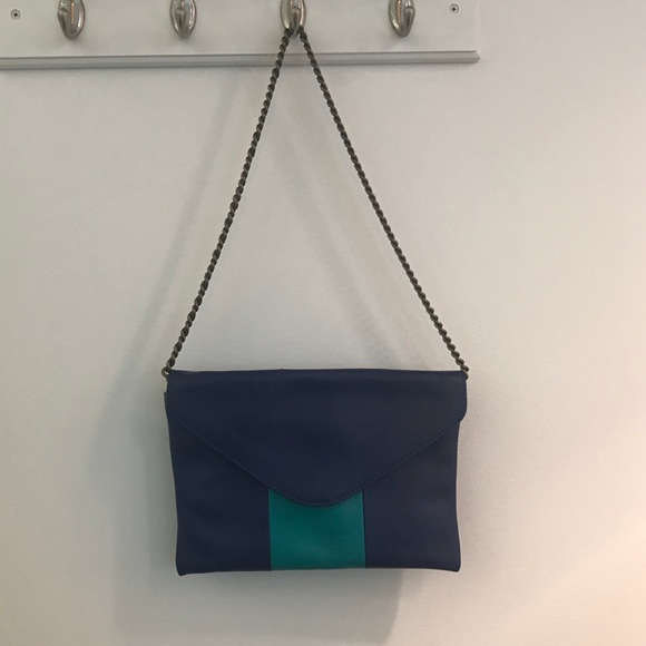 J. CREW clutch - Picture 1 of 4